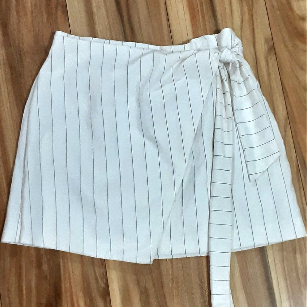 Maison d' Amelie White with Black Stripe Faux Wrap Mini Skirt.